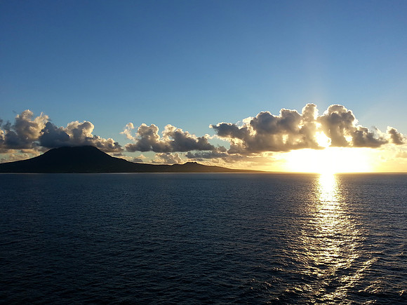 St Kitts & Nevis