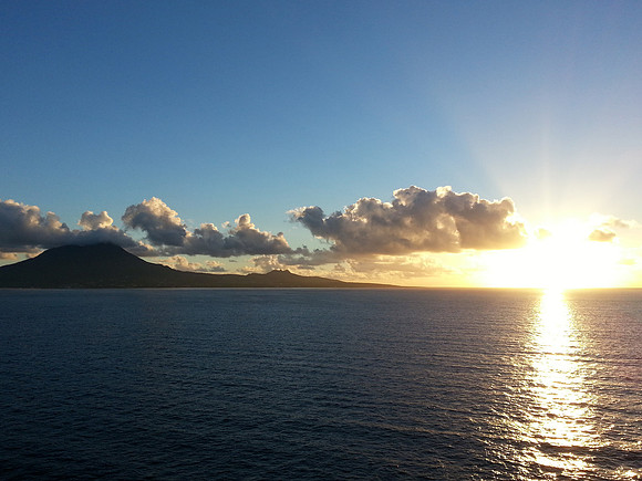 St Kitts & Nevis